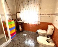 Resale - Townhouse / Duplex / Corner - Salinas
