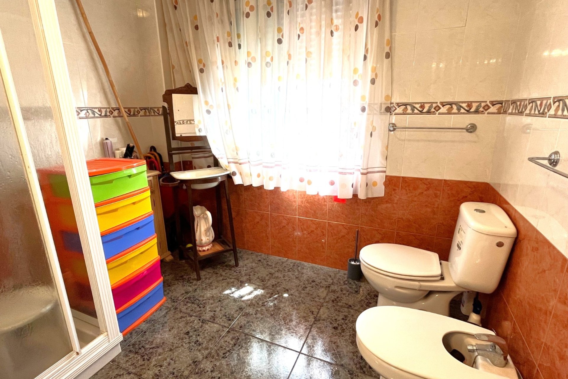 Resale - Townhouse / Duplex / Corner - Salinas