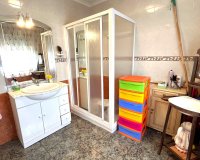 Resale - Townhouse / Duplex / Corner - Salinas