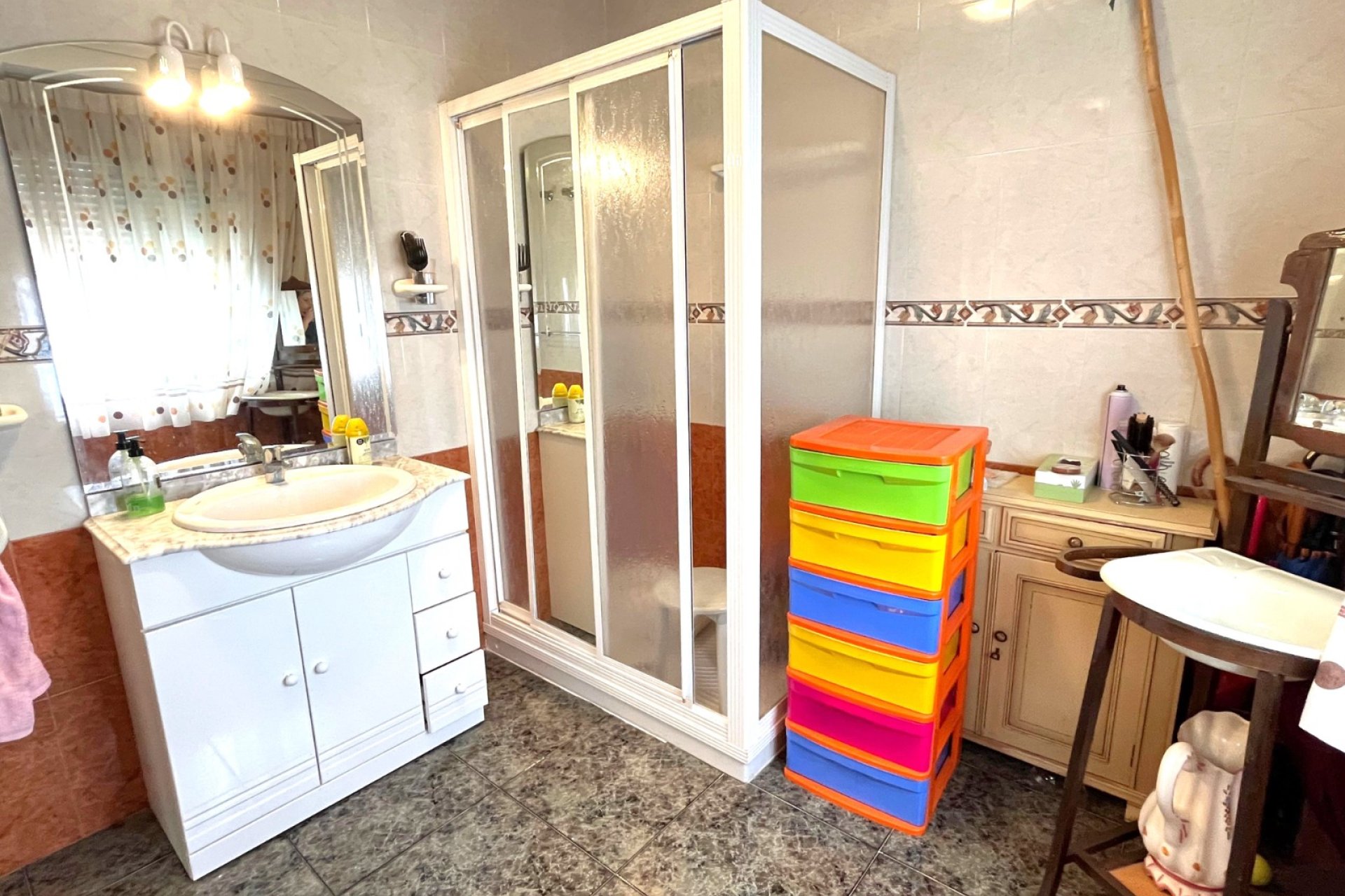 Resale - Townhouse / Duplex / Corner - Salinas