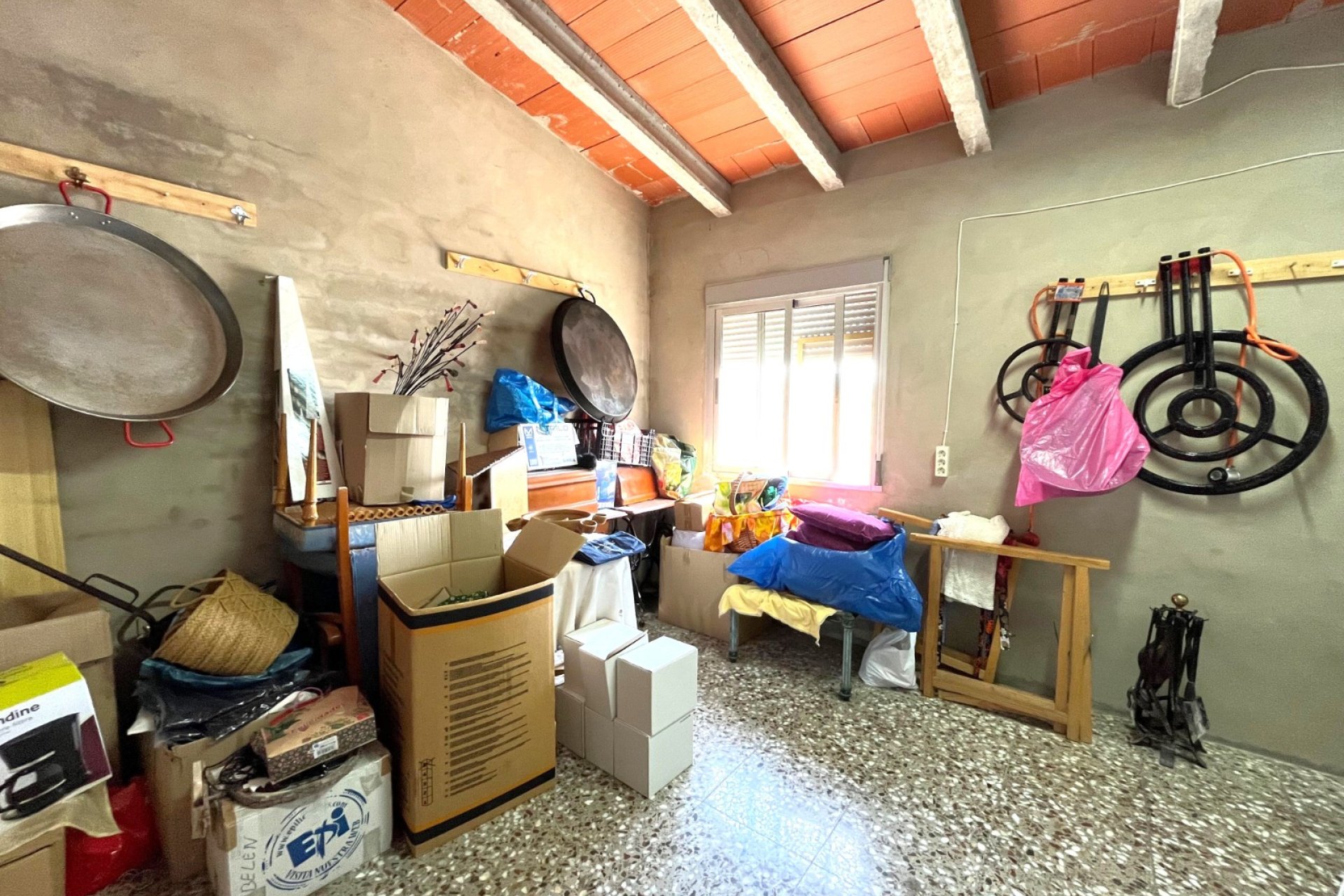 Resale - Townhouse / Duplex / Corner - Salinas