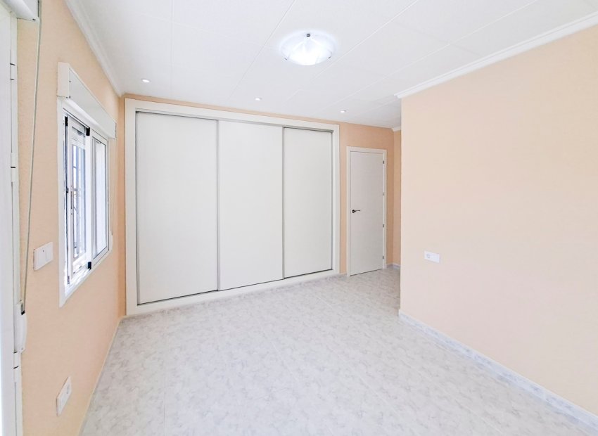 Resale - Townhouse / Duplex / Corner - San Fulgencio - La Marina