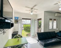 Resale - Townhouse / Duplex / Corner - San Miguel de Salinas - Bellavista
