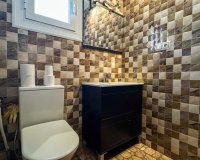 Resale - Townhouse / Duplex / Corner - San Miguel de Salinas - Bellavista