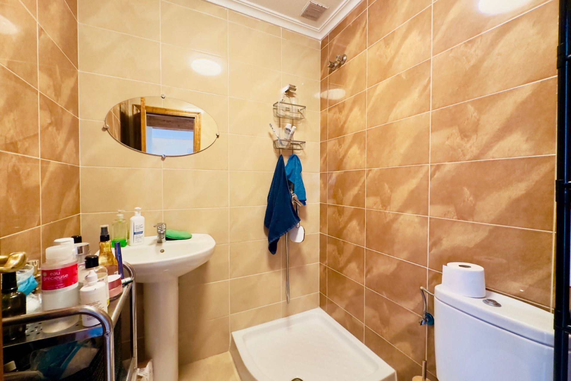 Resale - Townhouse / Duplex / Corner - San Miguel de Salinas - Ciudad de las comunicaciones