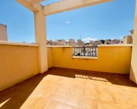 Resale - Townhouse / Duplex / Corner - San Miguel de Salinas - Ciudad de las comunicaciones
