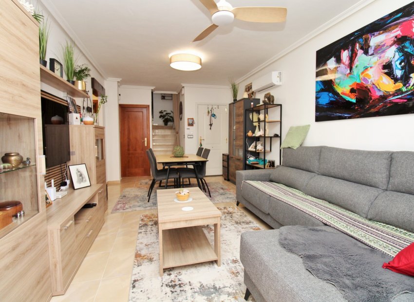 Resale - Townhouse / Duplex / Corner - San Miguel de Salinas