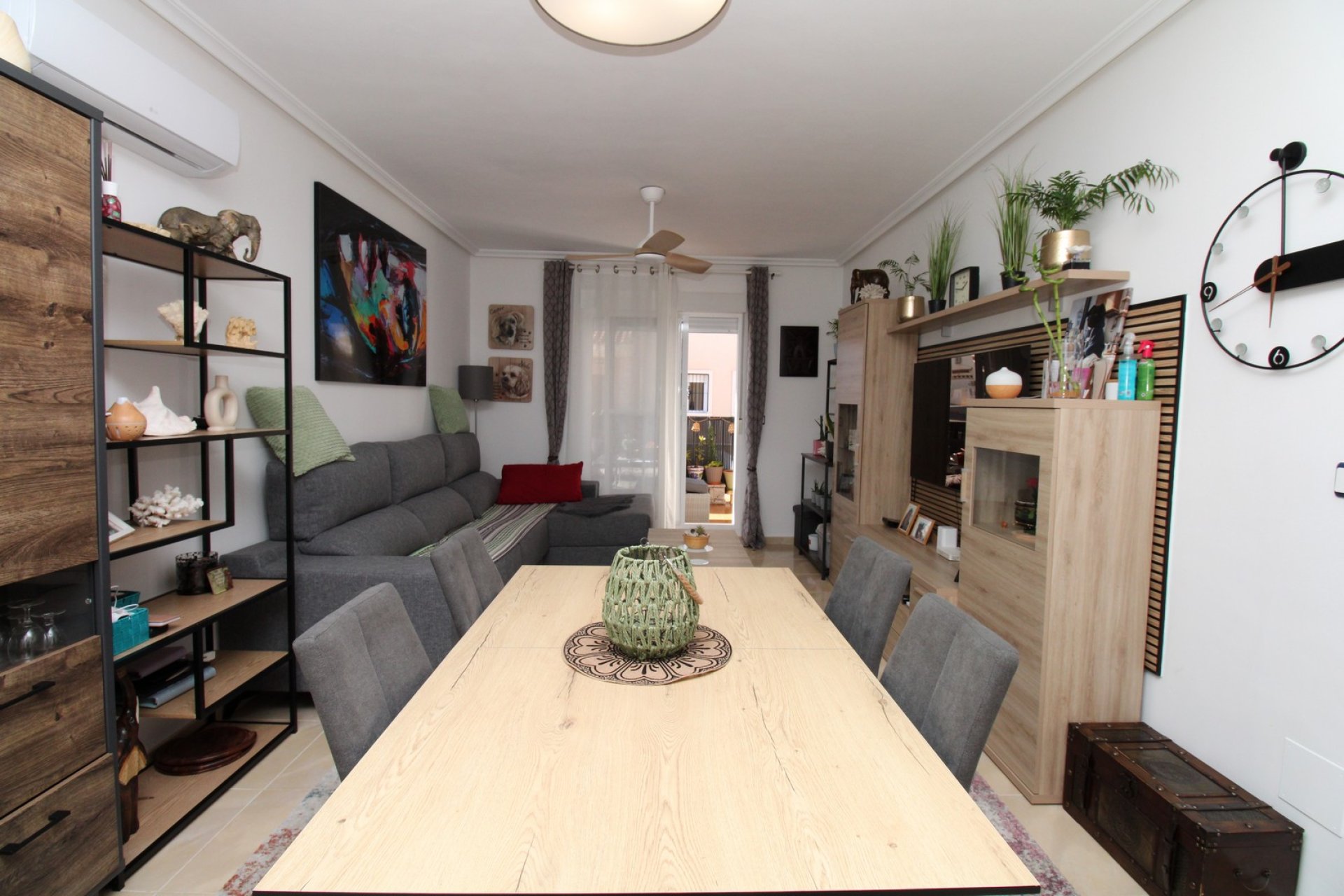 Resale - Townhouse / Duplex / Corner - San Miguel de Salinas