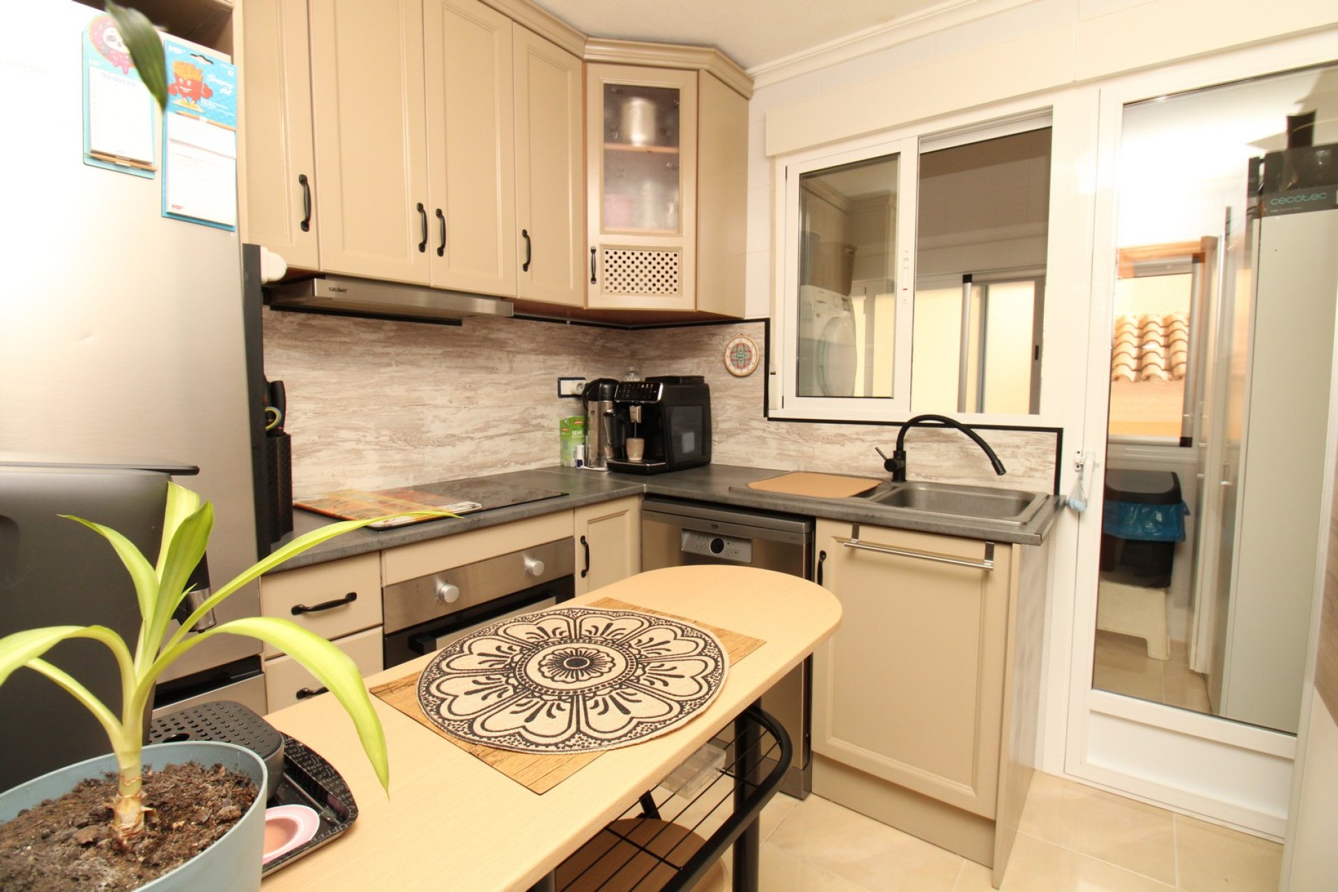 Resale - Townhouse / Duplex / Corner - San Miguel de Salinas