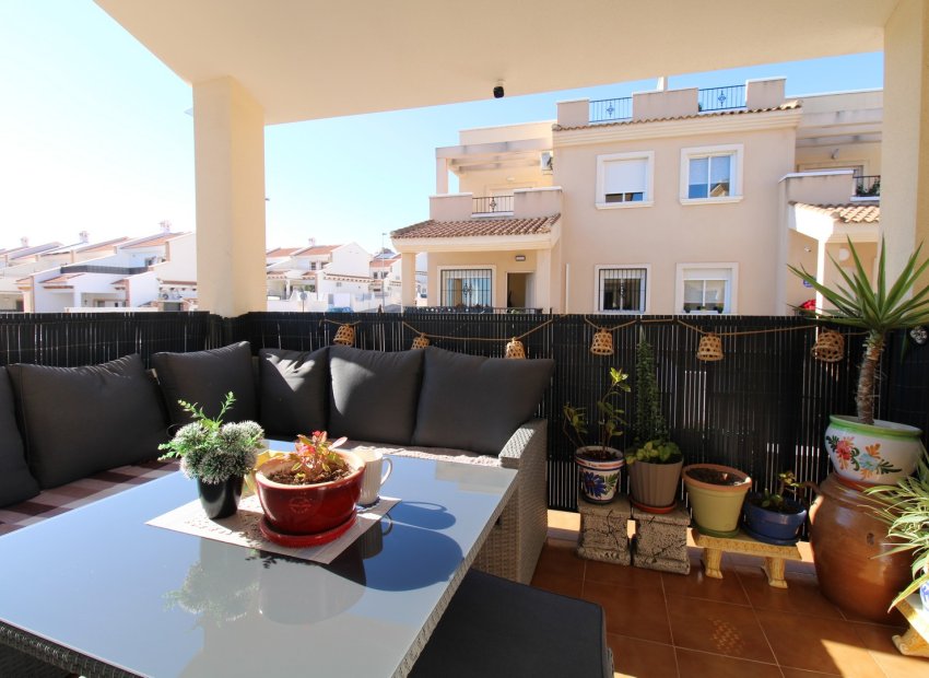 Resale - Townhouse / Duplex / Corner - San Miguel de Salinas