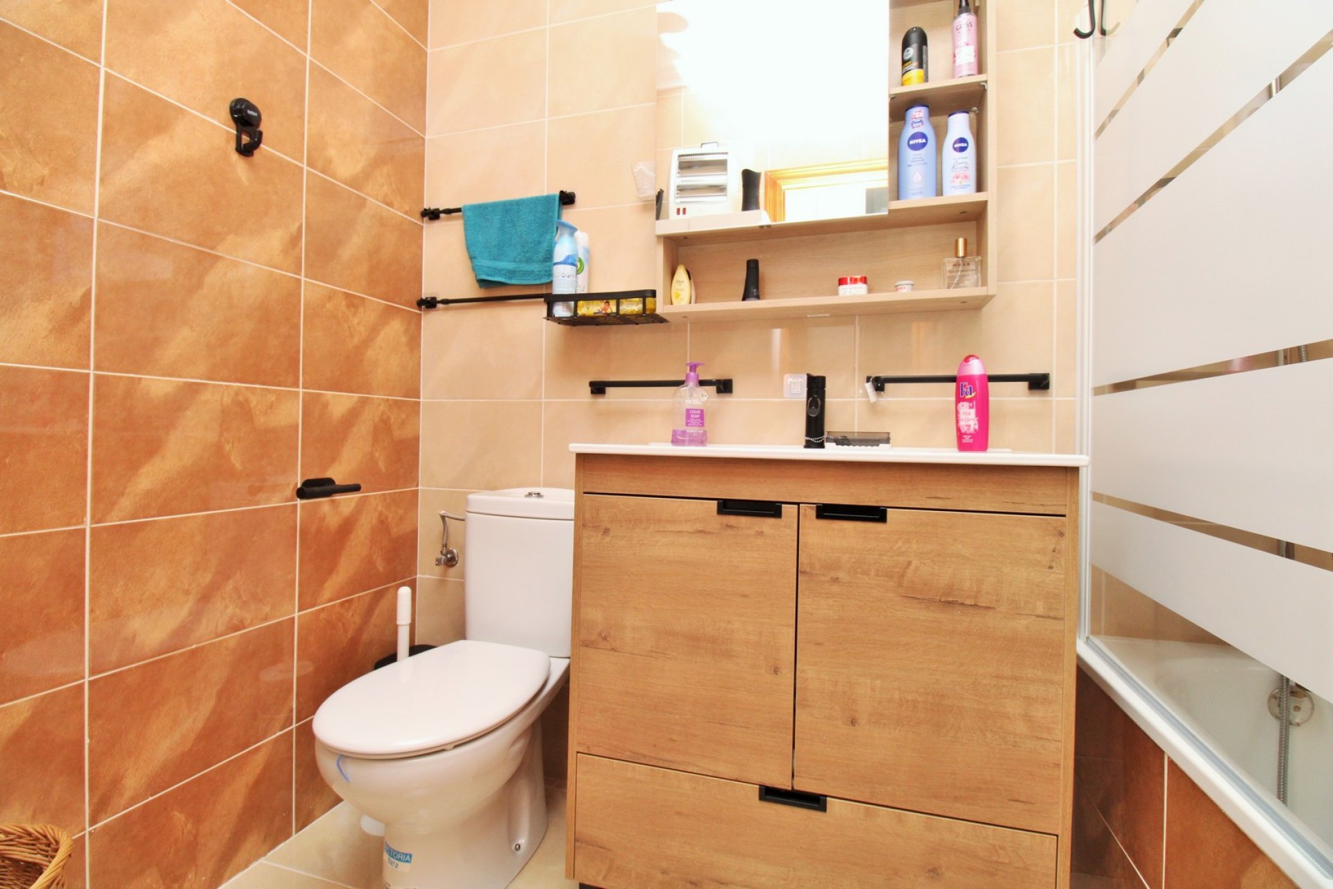 Resale - Townhouse / Duplex / Corner - San Miguel de Salinas