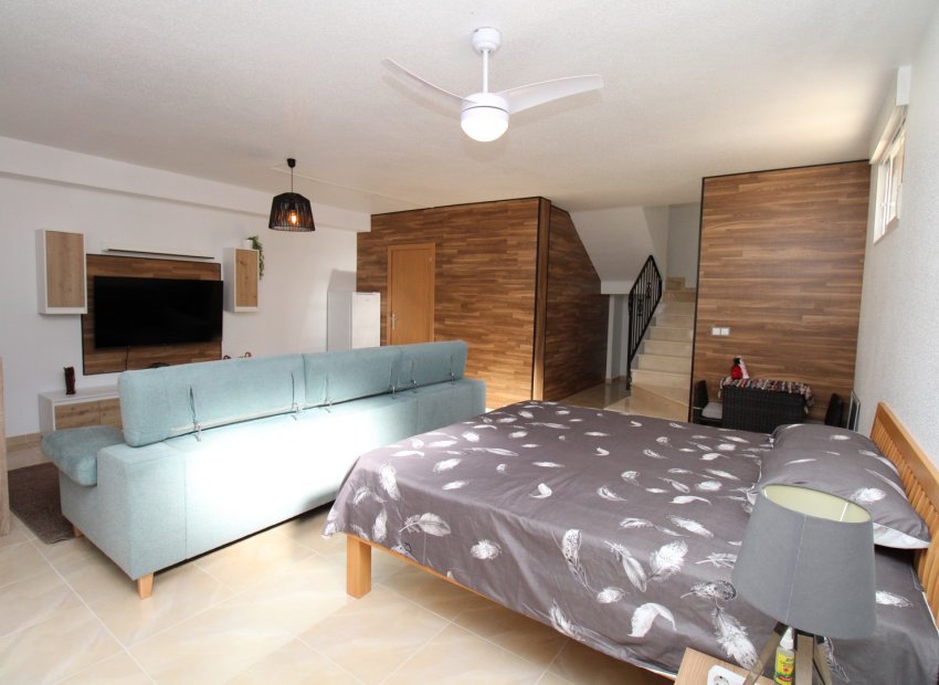 Resale - Townhouse / Duplex / Corner - San Miguel de Salinas