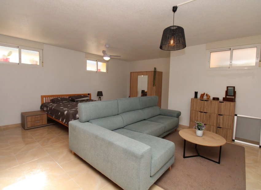 Resale - Townhouse / Duplex / Corner - San Miguel de Salinas