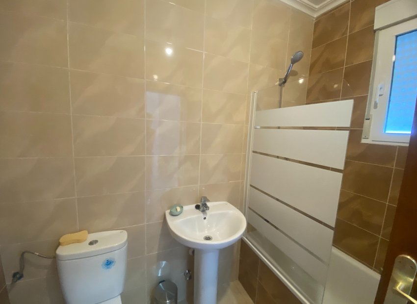 Resale - Townhouse / Duplex / Corner - San Miguel de Salinas