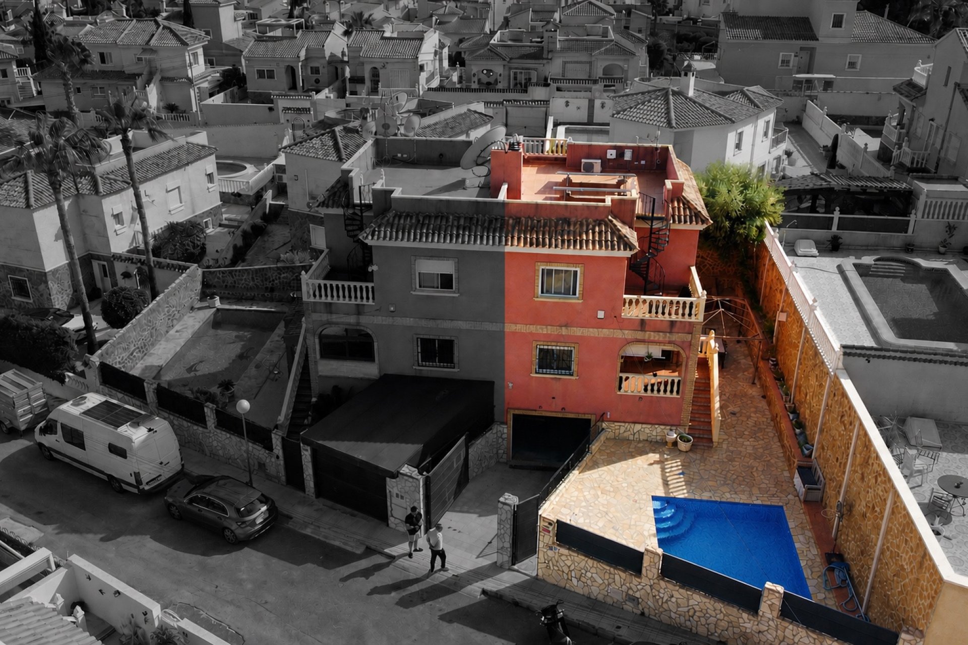 Resale - Townhouse / Duplex / Corner - San Miguel de Salinas