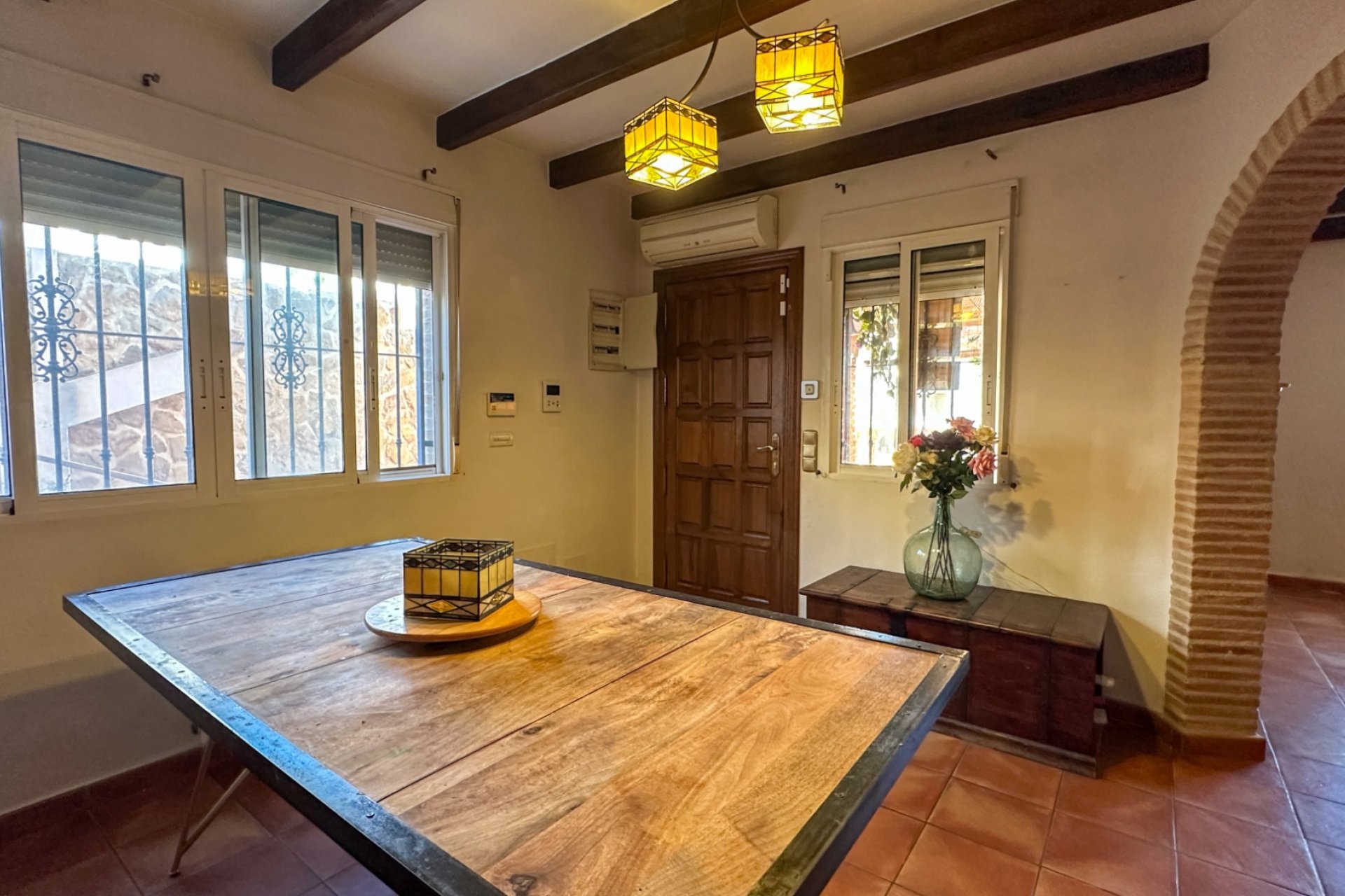 Resale - Townhouse / Duplex / Corner - San Miguel de Salinas
