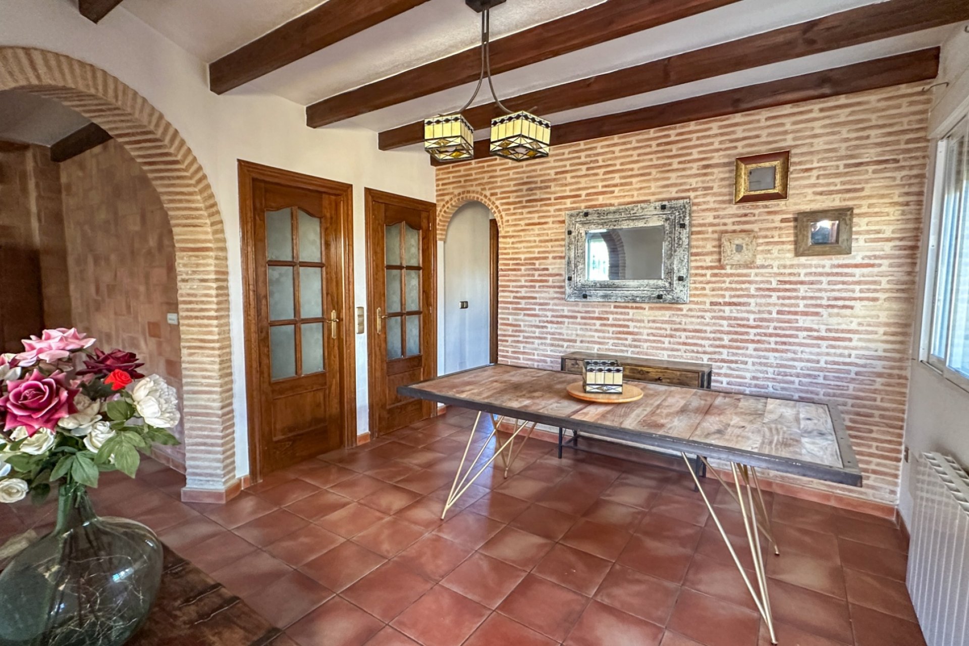 Resale - Townhouse / Duplex / Corner - San Miguel de Salinas