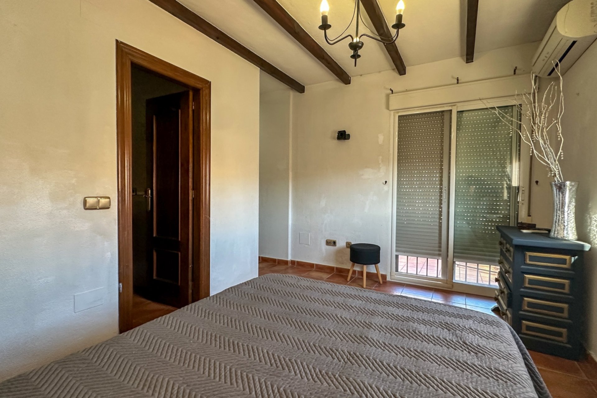 Resale - Townhouse / Duplex / Corner - San Miguel de Salinas