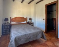Resale - Townhouse / Duplex / Corner - San Miguel de Salinas