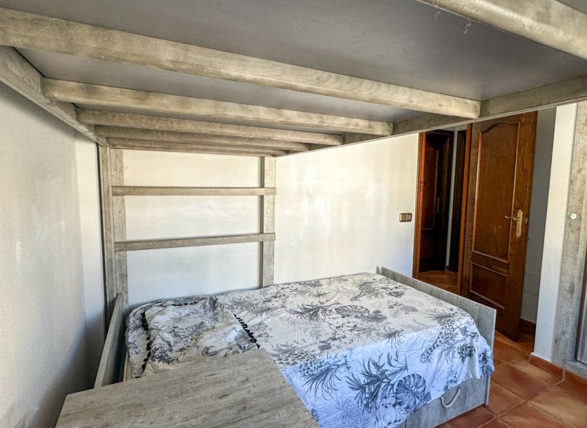 Resale - Townhouse / Duplex / Corner - San Miguel de Salinas