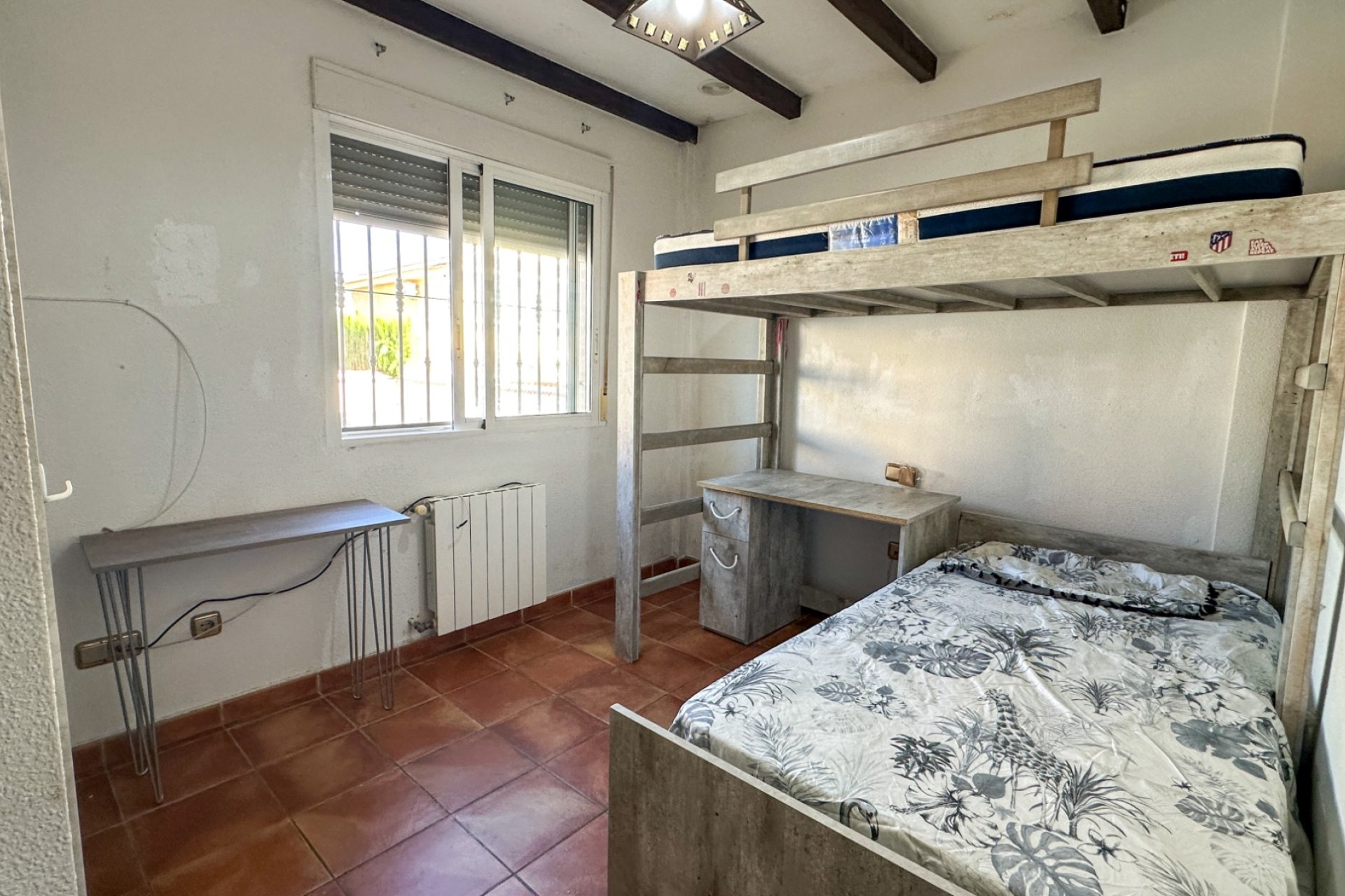 Resale - Townhouse / Duplex / Corner - San Miguel de Salinas
