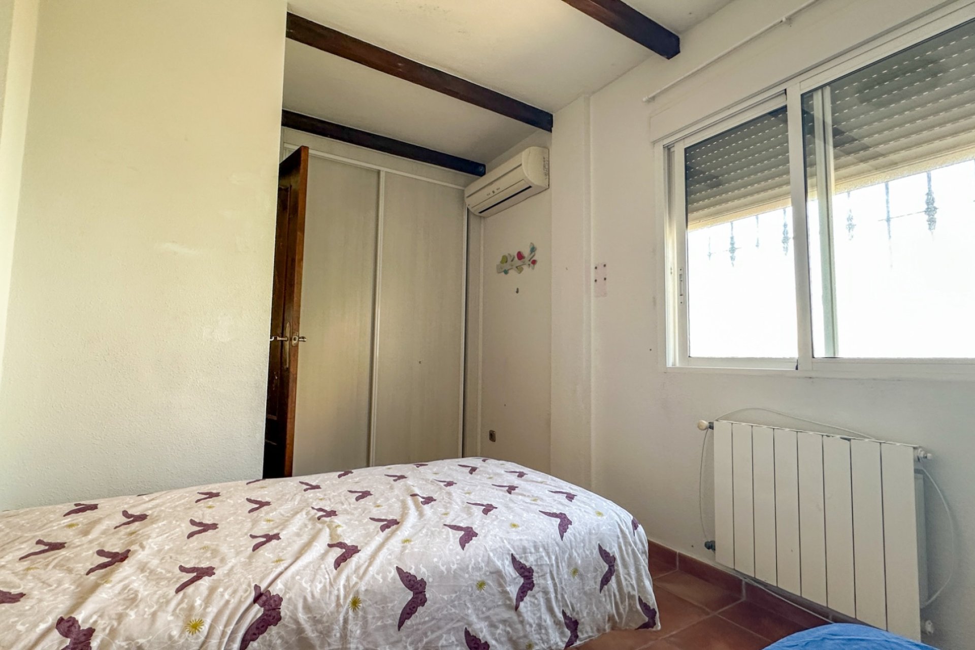 Resale - Townhouse / Duplex / Corner - San Miguel de Salinas