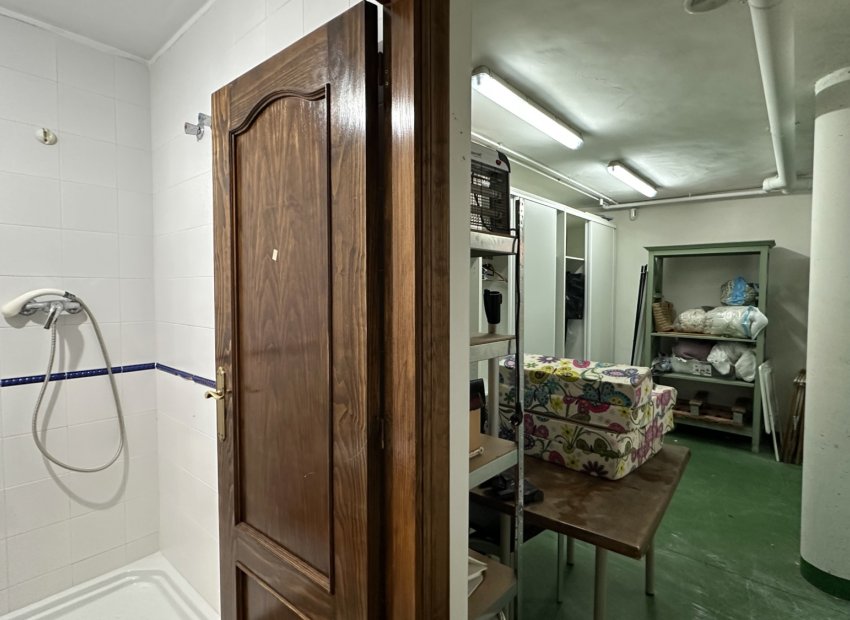 Resale - Townhouse / Duplex / Corner - San Miguel de Salinas