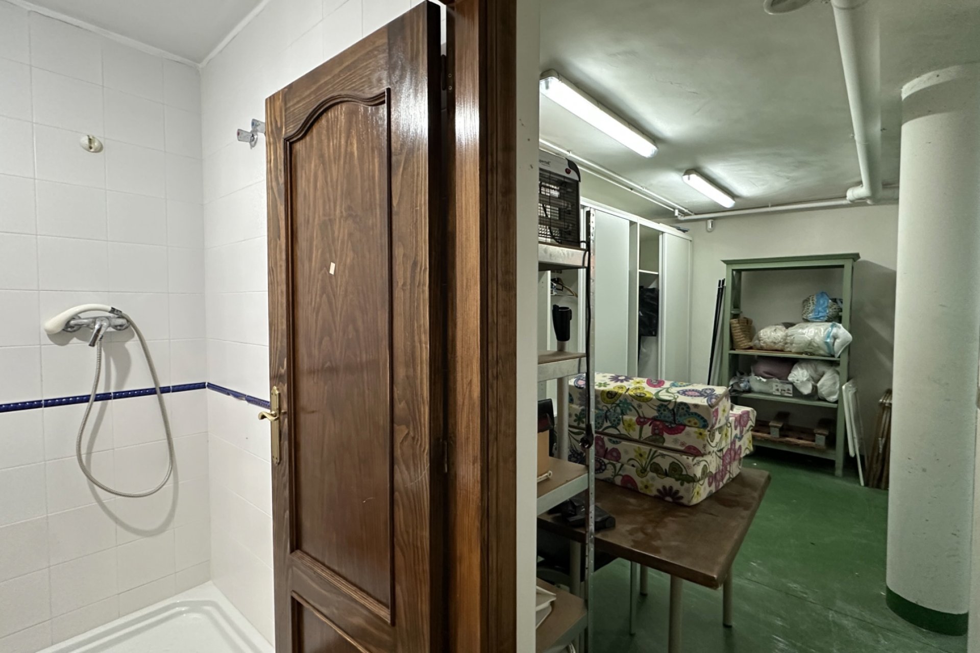 Resale - Townhouse / Duplex / Corner - San Miguel de Salinas