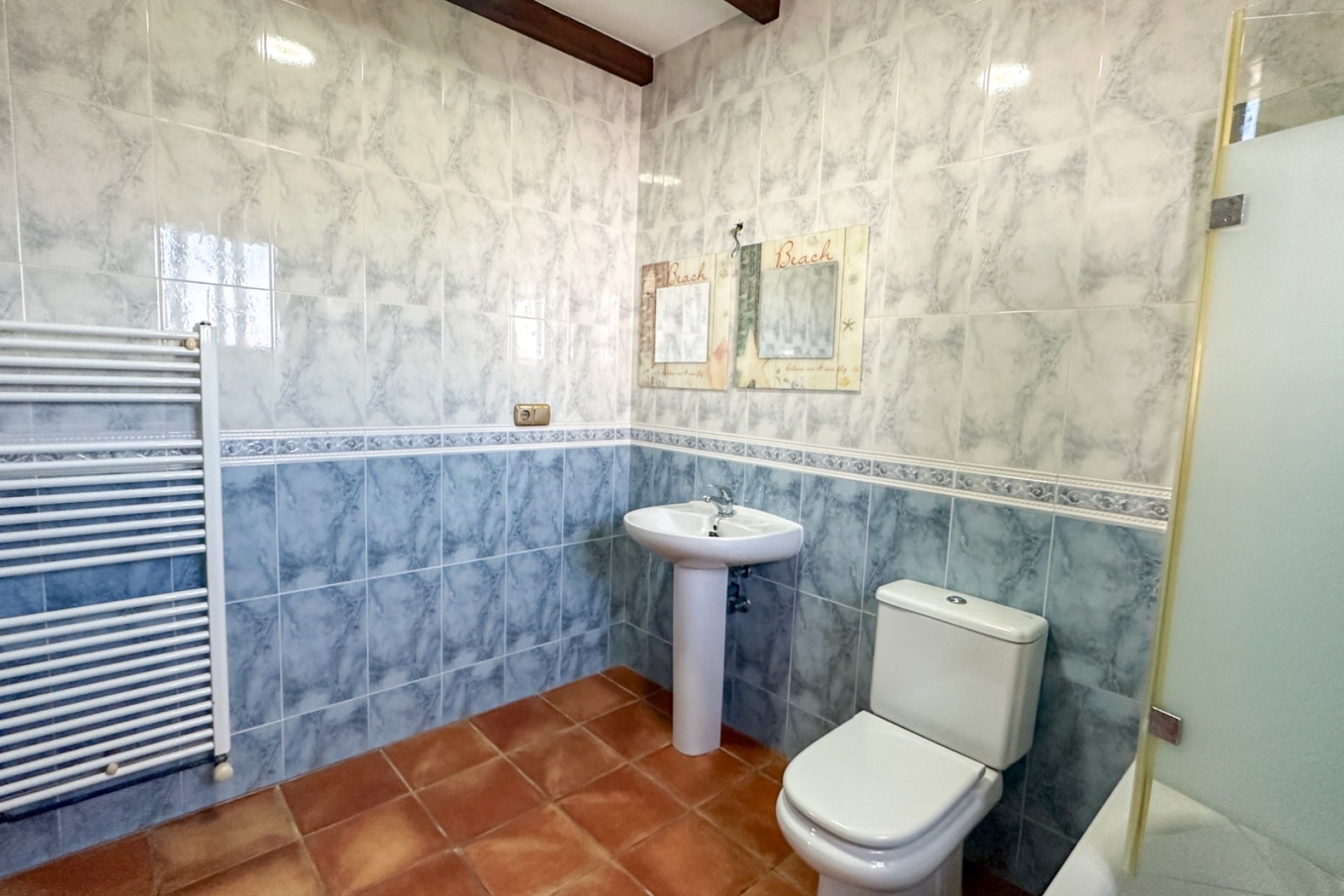 Resale - Townhouse / Duplex / Corner - San Miguel de Salinas