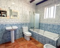 Resale - Townhouse / Duplex / Corner - San Miguel de Salinas