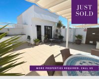 Resale - Townhouse / Duplex / Corner - San Pedro del Pinatar