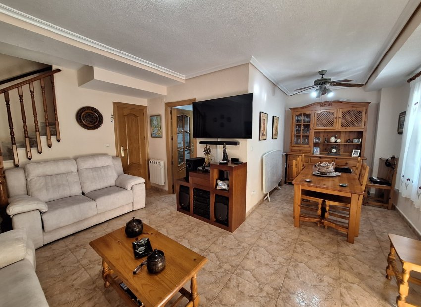 Resale - Townhouse / Duplex / Corner - Santa Pola - Gran Playa