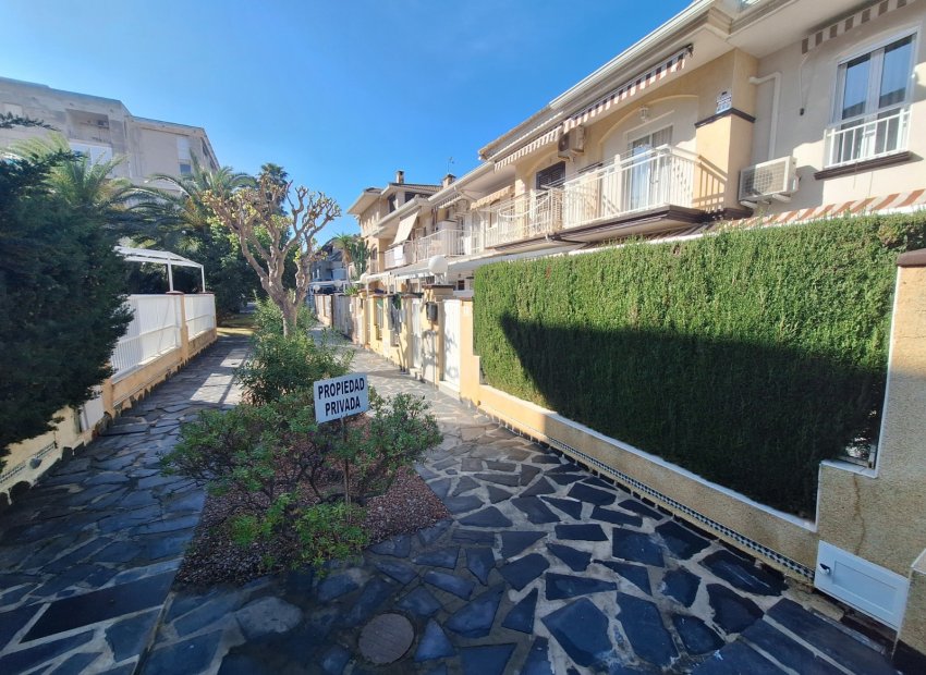 Resale - Townhouse / Duplex / Corner - Santa Pola - Gran Playa