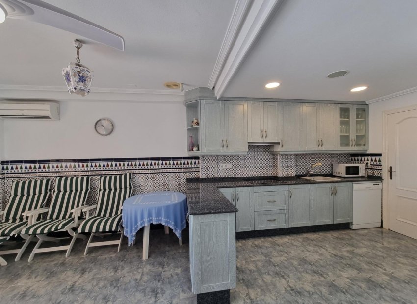 Resale - Townhouse / Duplex / Corner - Santa Pola - Playa del Este