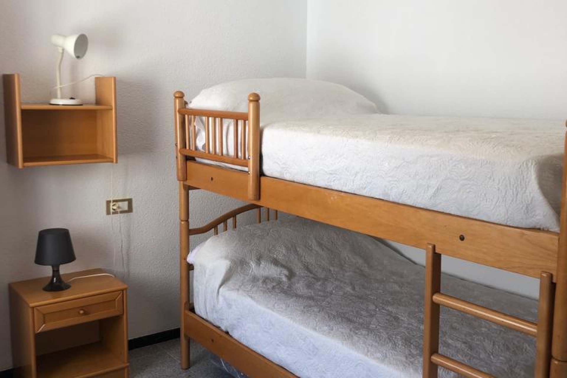 Resale - Townhouse / Duplex / Corner - Santa Pola - Santiago Bernabeu