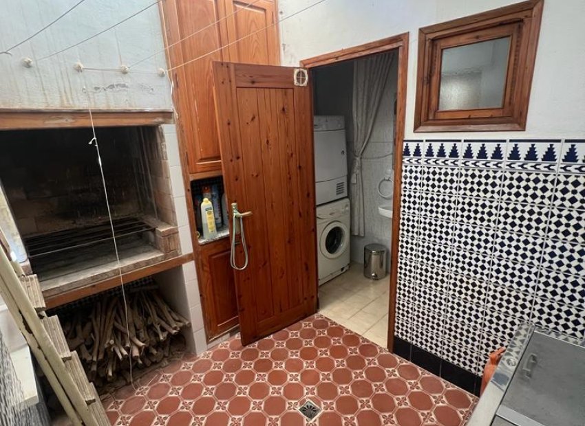 Resale - Townhouse / Duplex / Corner - Santa Pola - Santiago Bernabeu