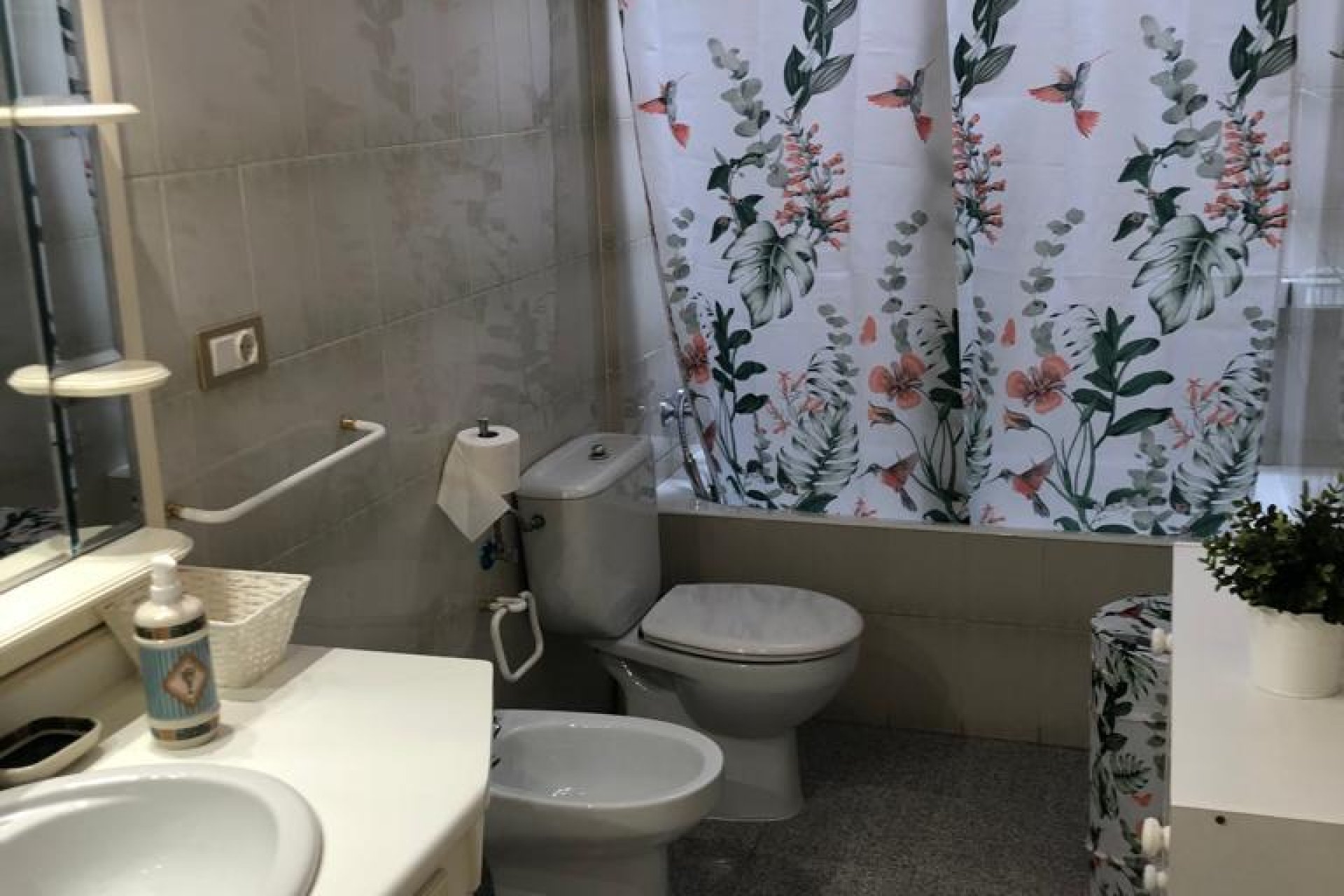 Resale - Townhouse / Duplex / Corner - Santa Pola - Santiago Bernabeu