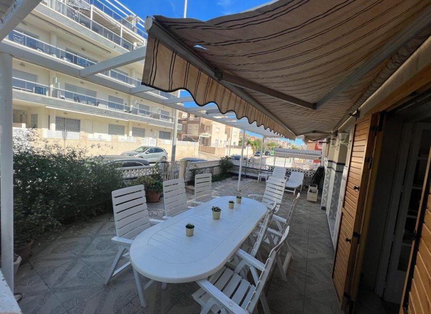 Resale - Townhouse / Duplex / Corner - Santa Pola - Santiago Bernabeu