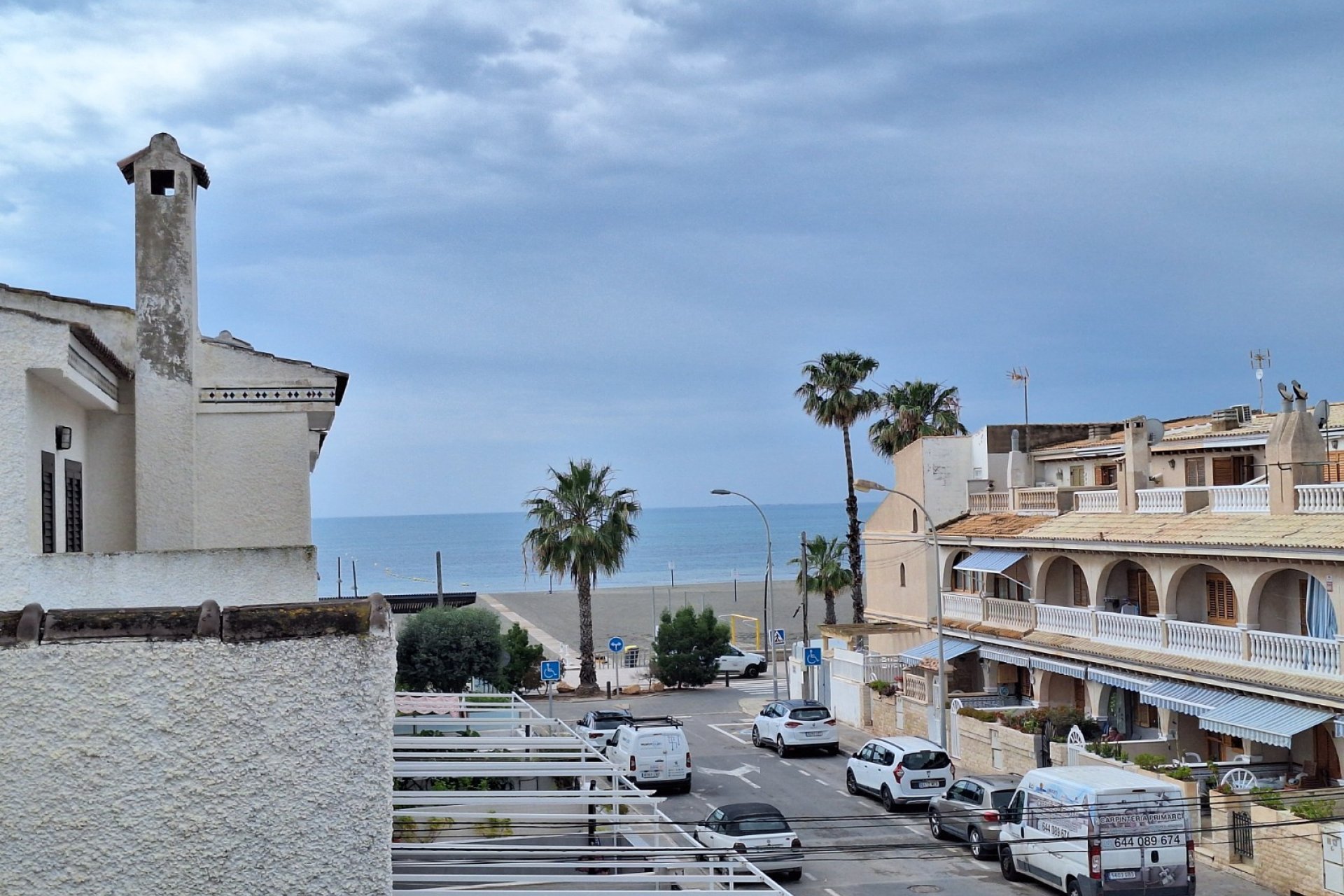 Resale - Townhouse / Duplex / Corner - Santa Pola