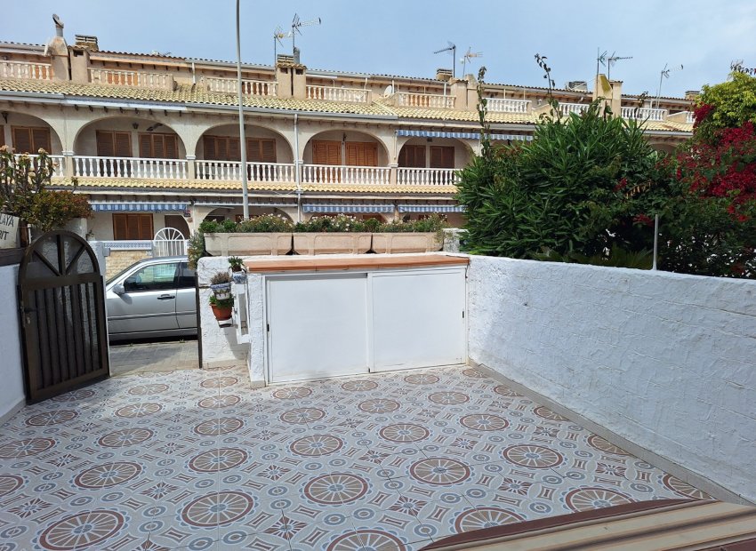 Resale - Townhouse / Duplex / Corner - Santa Pola