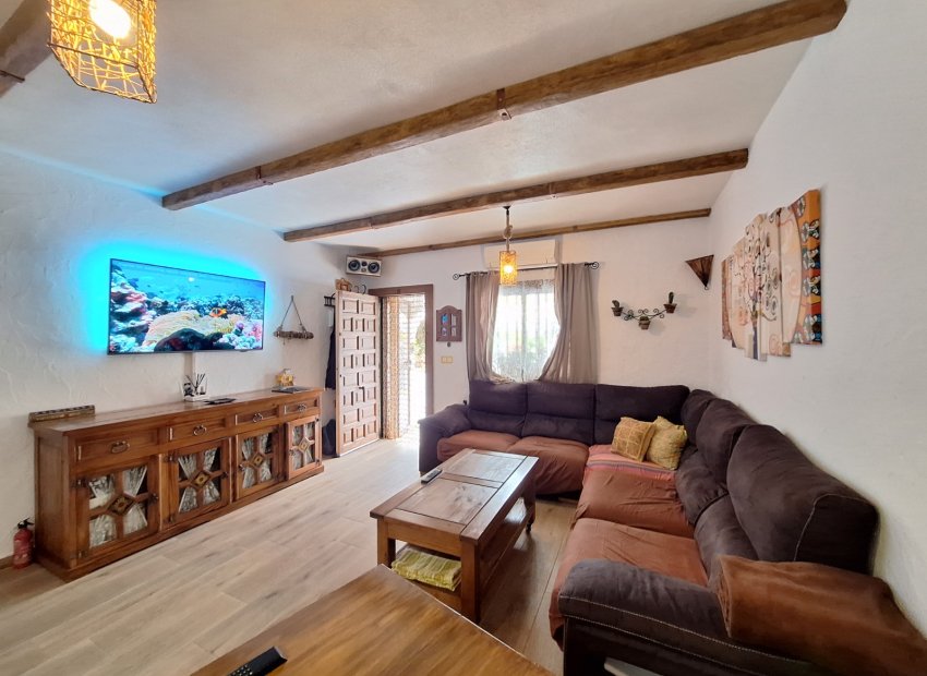 Resale - Townhouse / Duplex / Corner - Santa Pola