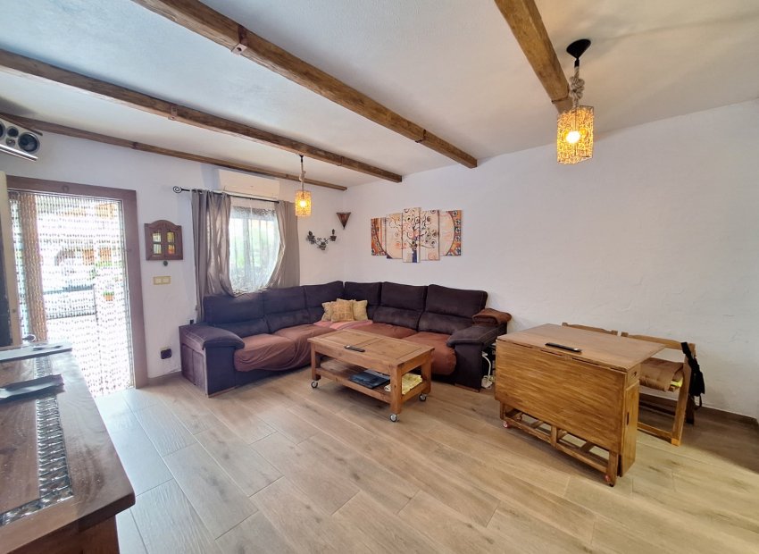 Resale - Townhouse / Duplex / Corner - Santa Pola