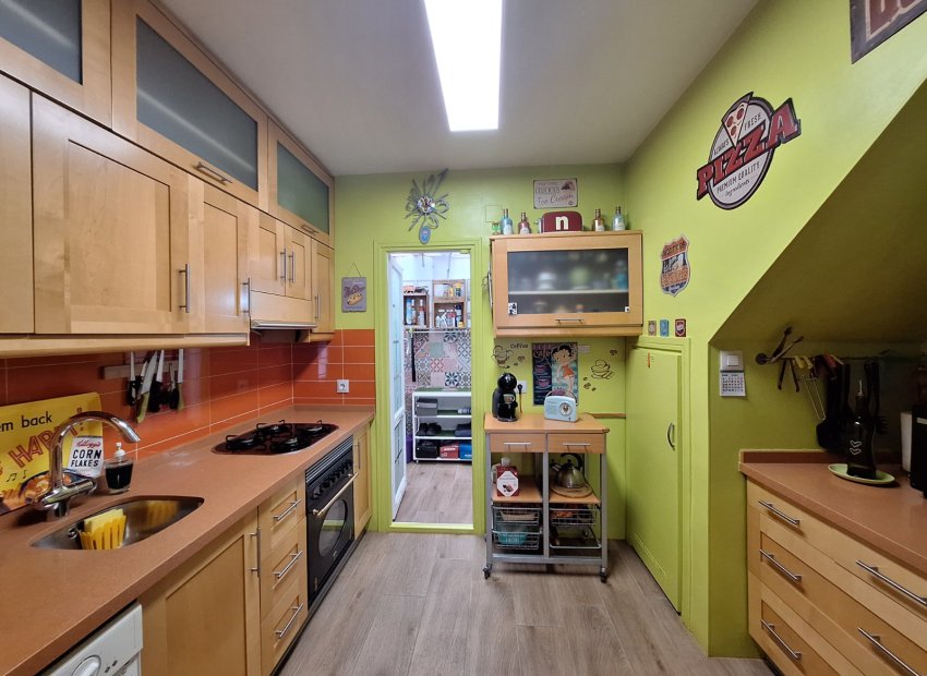 Resale - Townhouse / Duplex / Corner - Santa Pola