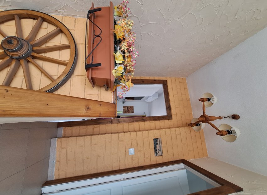 Resale - Townhouse / Duplex / Corner - Santa Pola