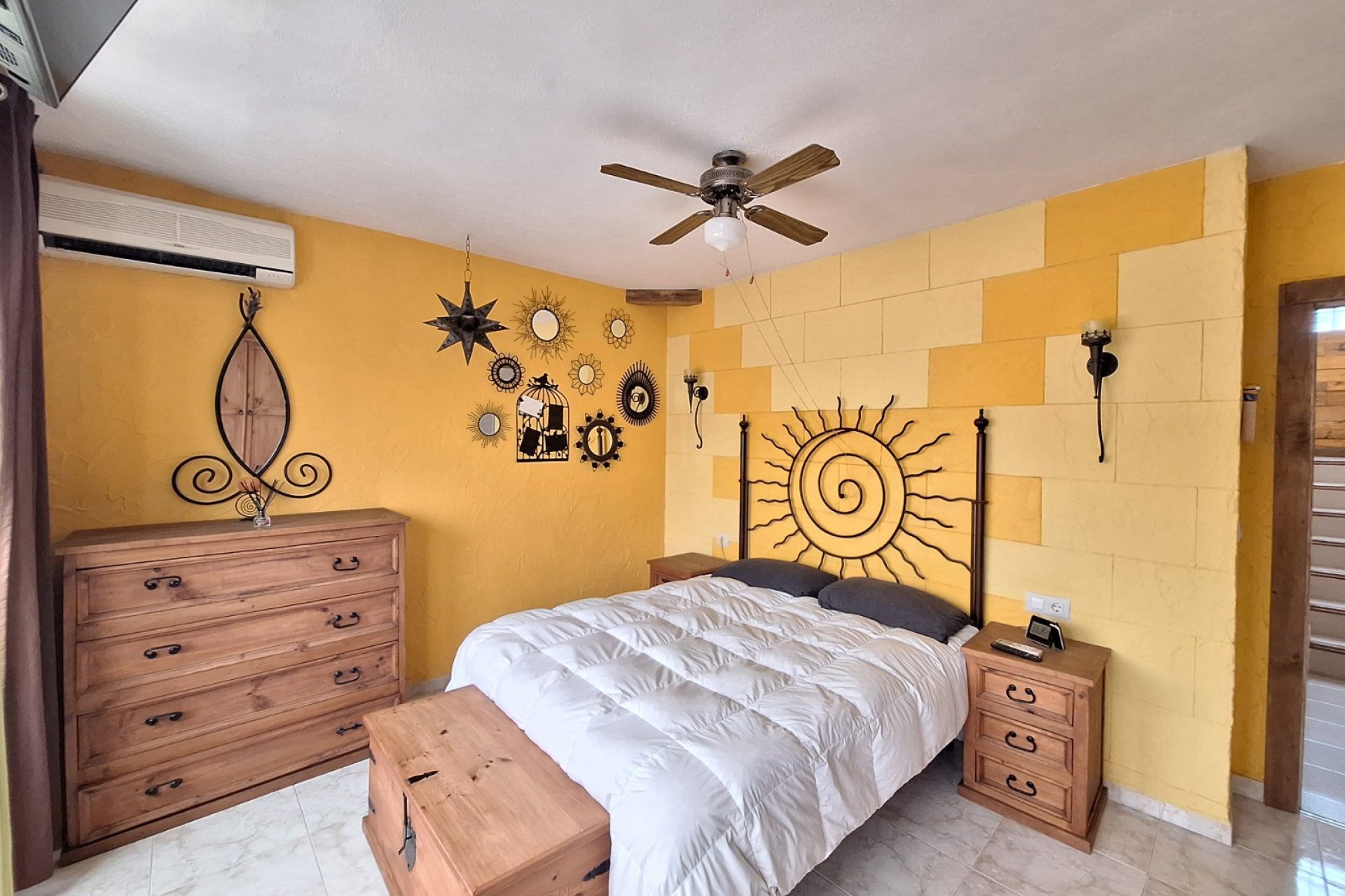 Resale - Townhouse / Duplex / Corner - Santa Pola