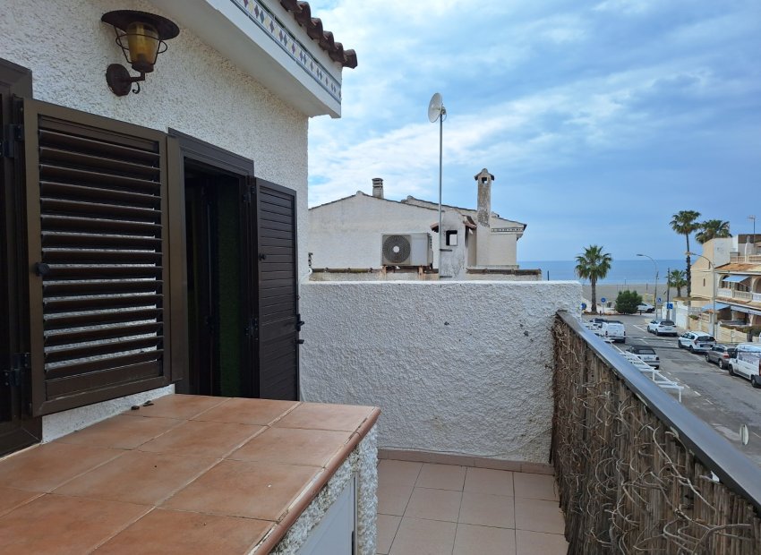 Resale - Townhouse / Duplex / Corner - Santa Pola