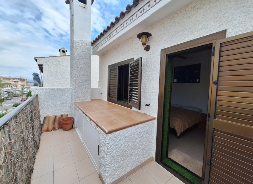 Resale - Townhouse / Duplex / Corner - Santa Pola