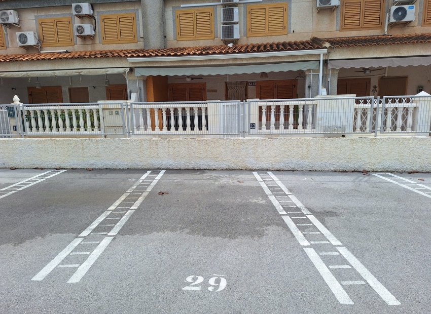 Resale - Townhouse / Duplex / Corner - Santa Pola