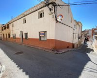 Resale - Townhouse / Duplex / Corner - Sax