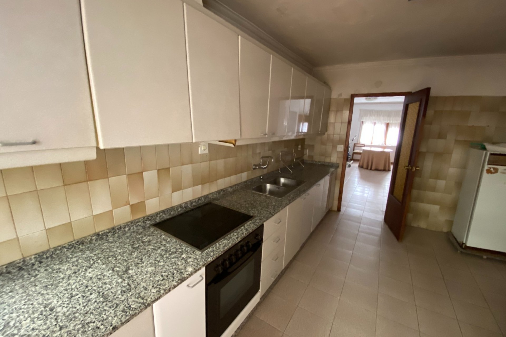 Resale - Townhouse / Duplex / Corner - Sax